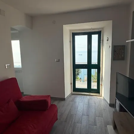 Il Nido Del Gabbiano * 제노바