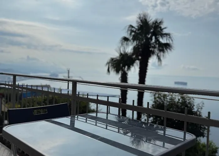 Il Nido Del Gabbiano 제노바